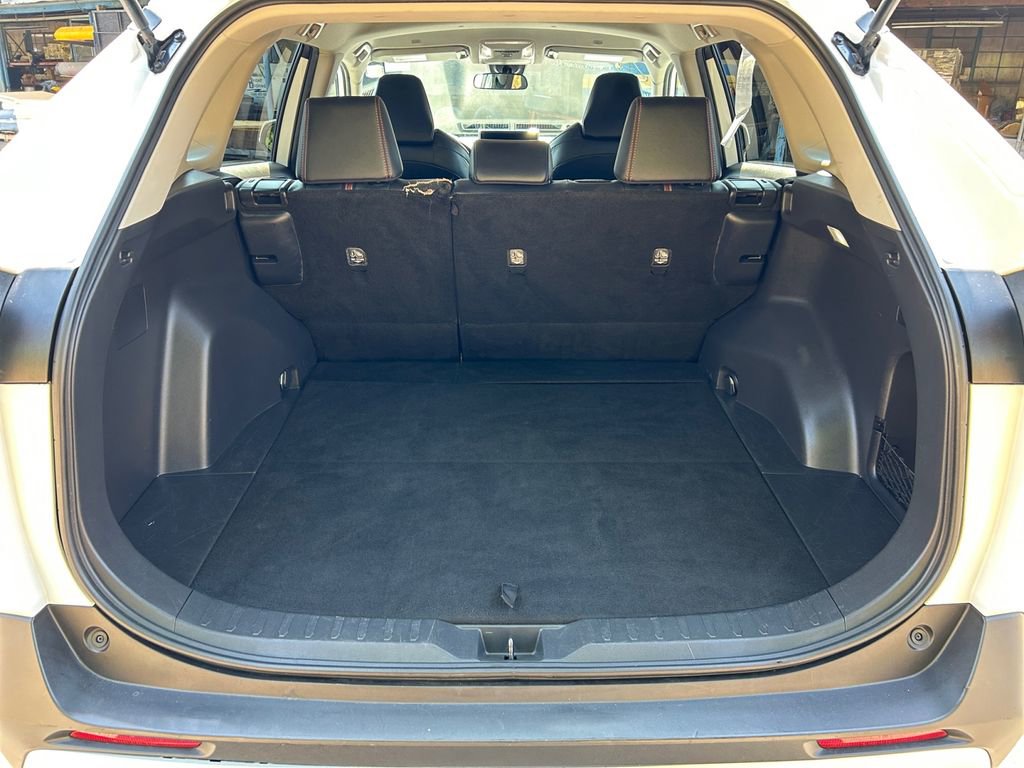 Used 2023 Toyota RAV4 Adventure image 24
