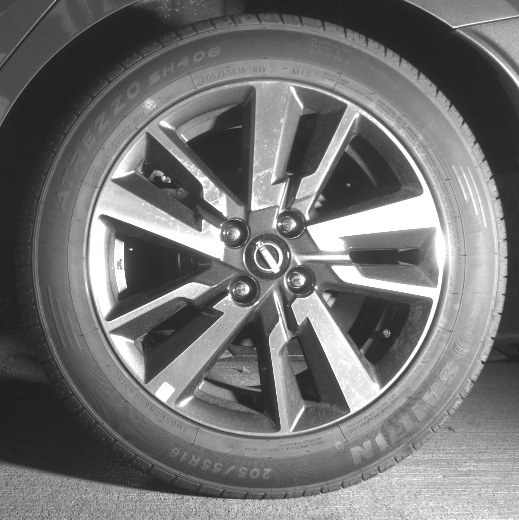 Used 2025 Nissan Versa SV image 14