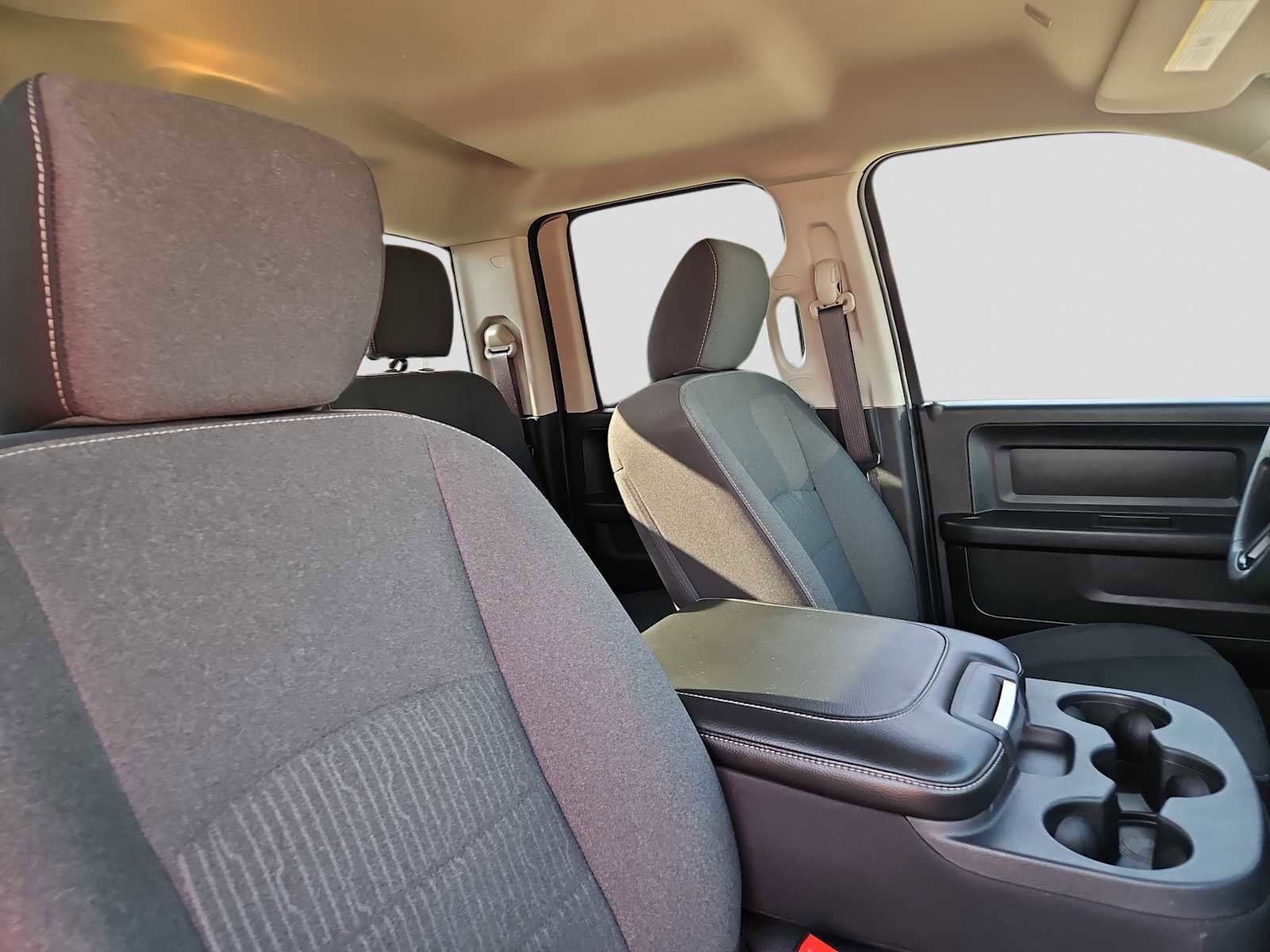 Used 2024 RAM 1500 Tradesman w/ Chrome Plus Package image 17