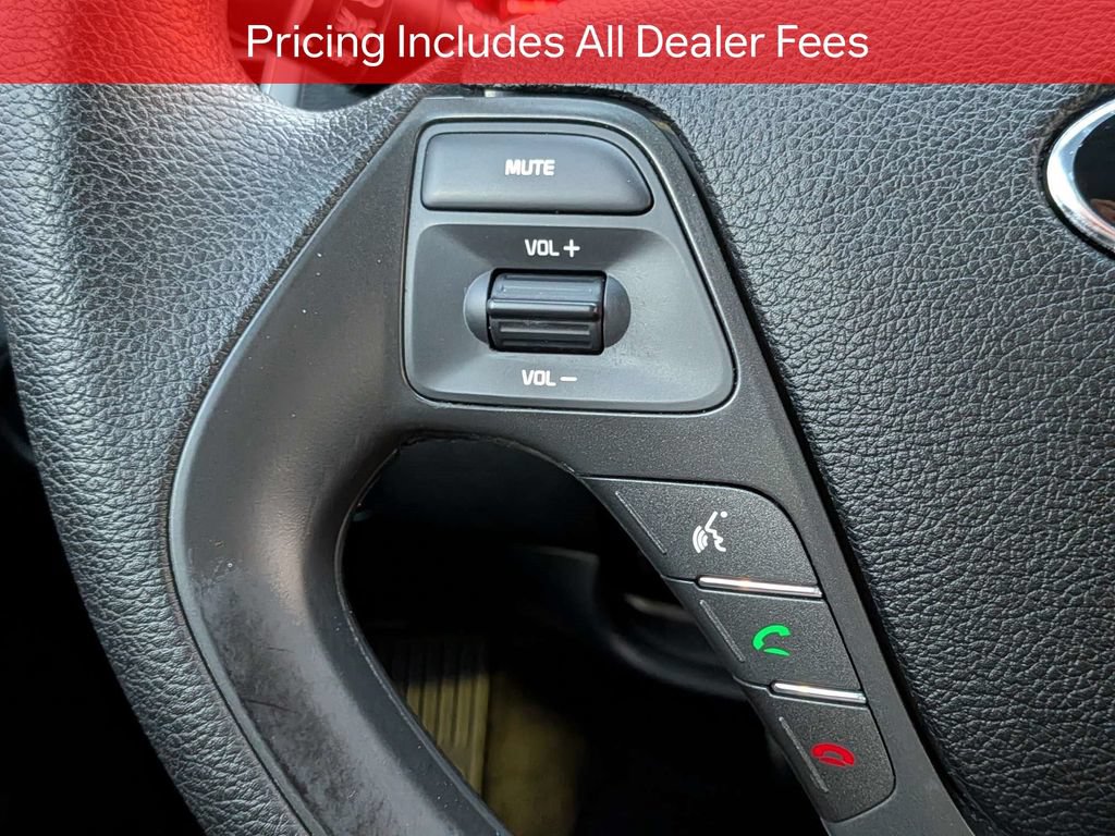 Used 2017 Kia Forte LX FWD image 23