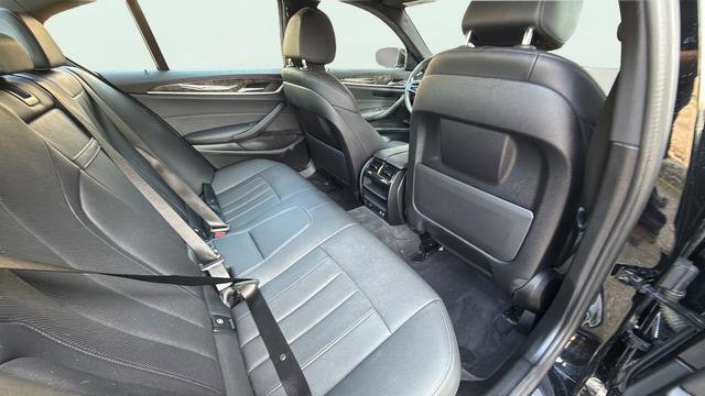 Used 2022 BMW 530i image 24
