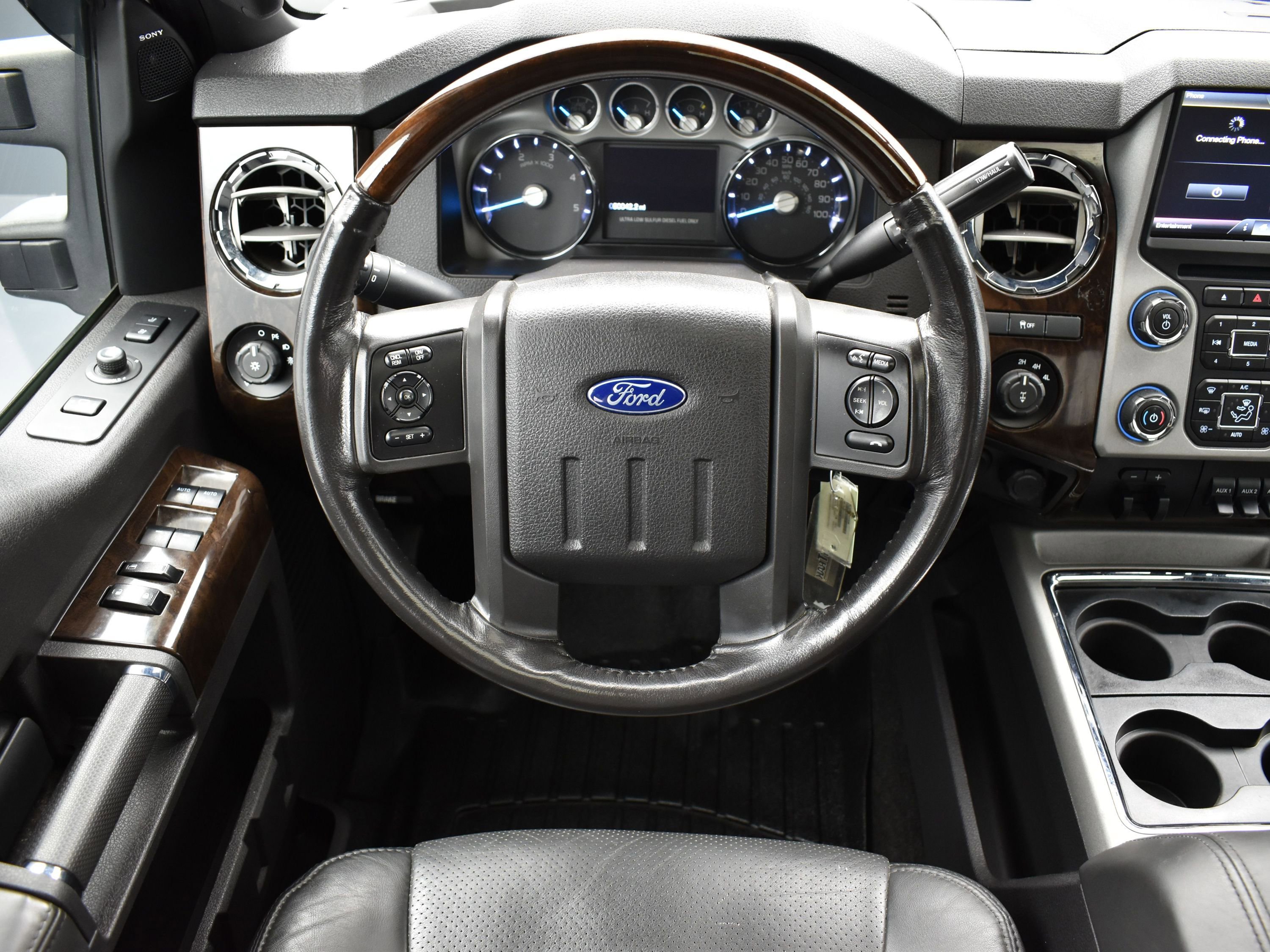 Used 2016 Ford F350 Platinum image 25