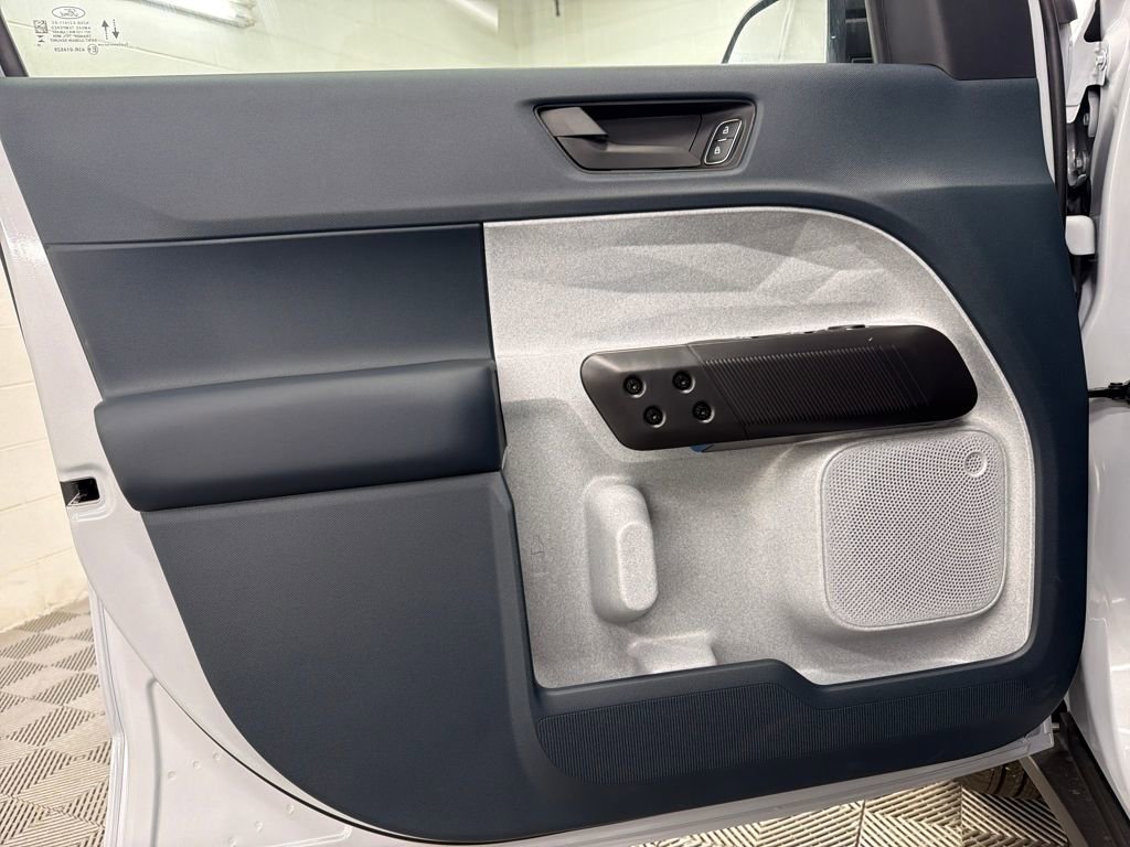 New 2026 Ford Maverick XLT w/ Equipment Group 301A image 15