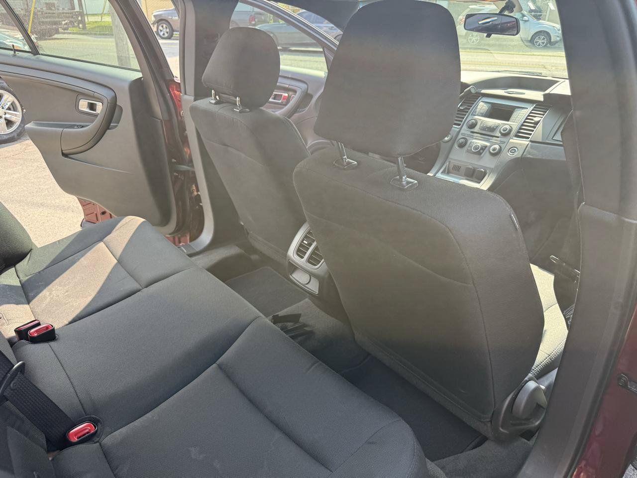 Used 2015 Ford Taurus Police Interceptor AWD image 24