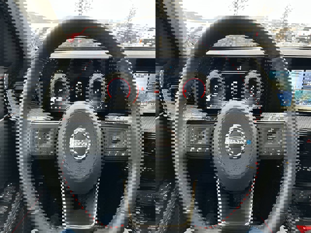 Used 2025 Nissan Kicks SR w/ SR Premium Package image 25