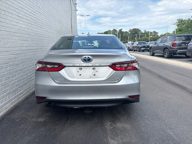 Used 2023 Toyota Camry LE FWD image 3