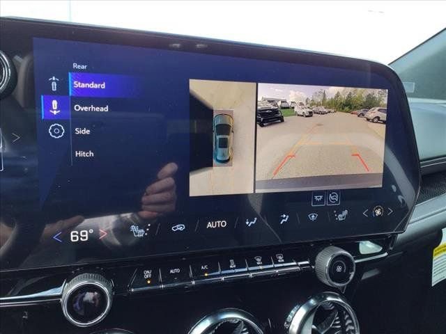 New 2025 Chevrolet Blazer EV LT image 10