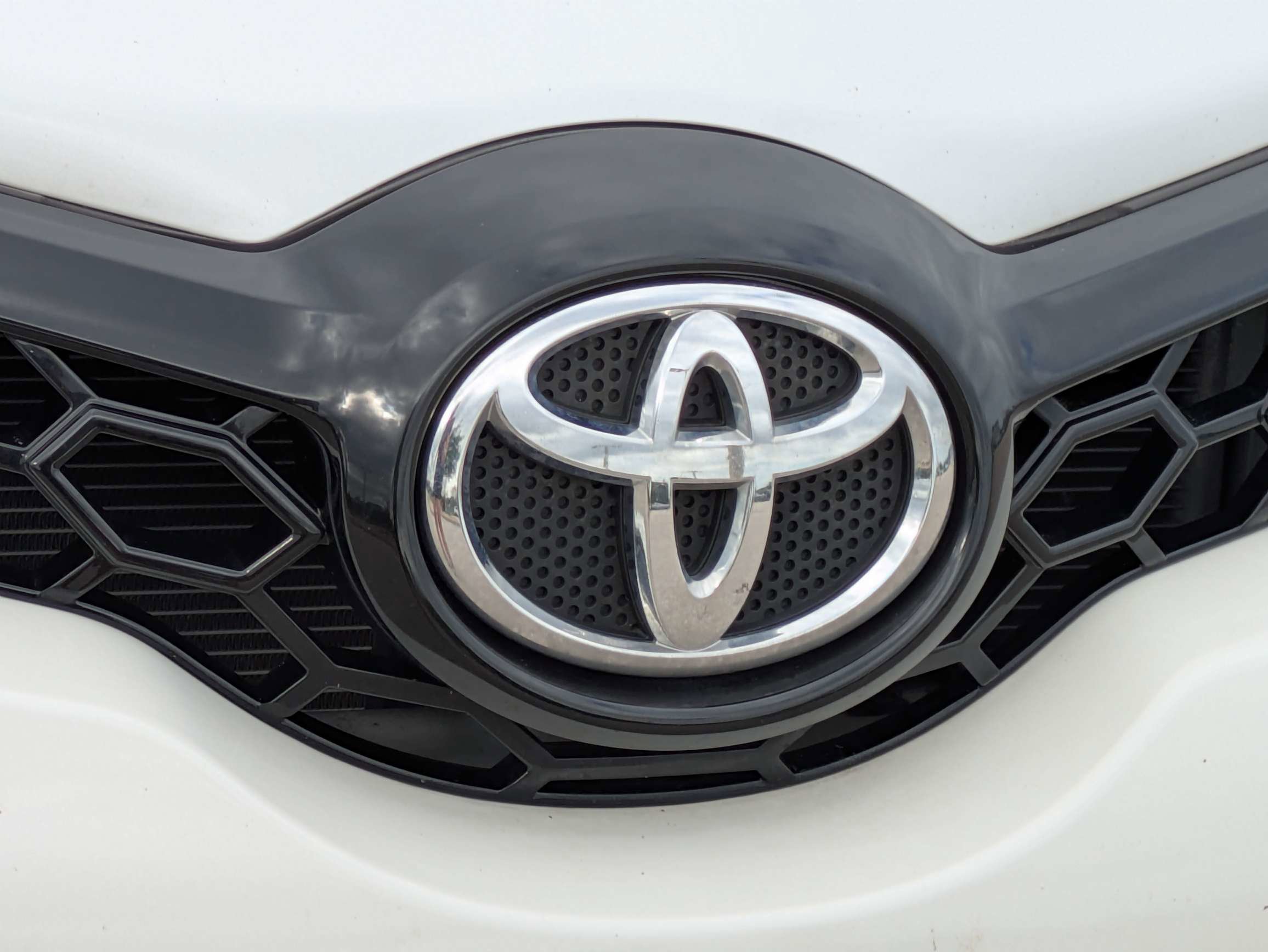 Used 2017 Toyota Corolla iM w/ All-Weather Mat Package FWD image 13