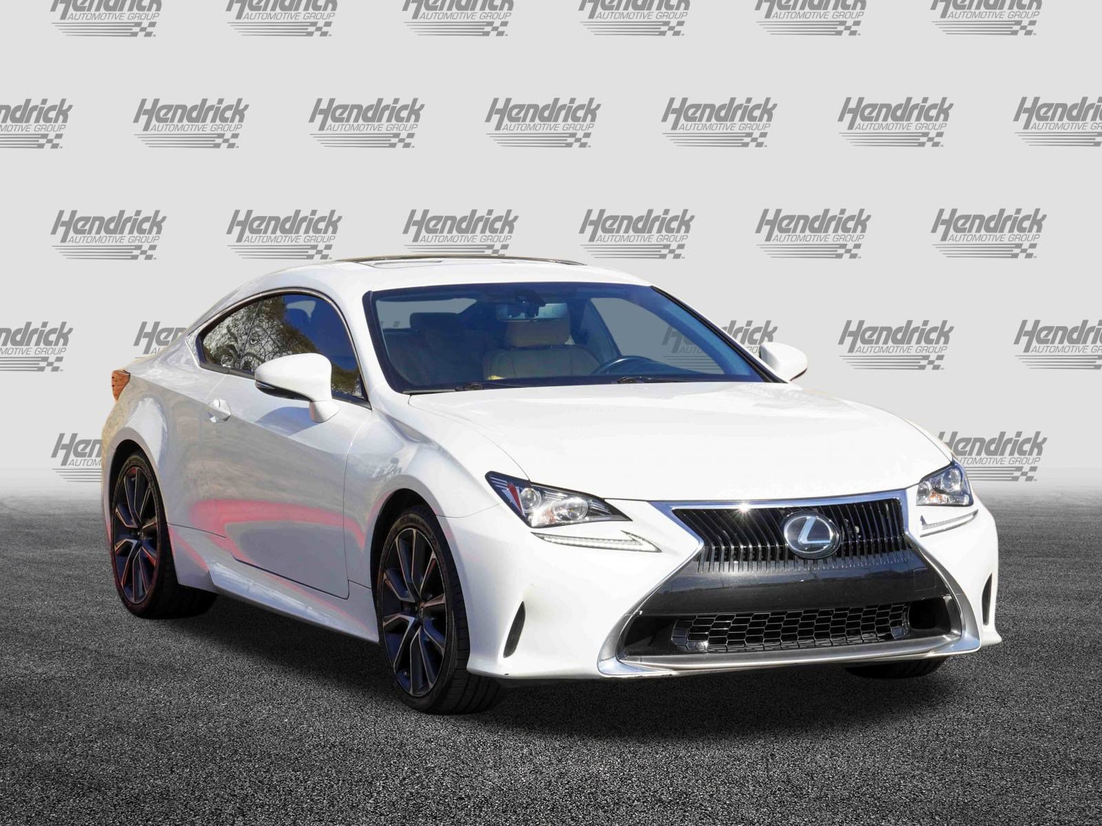 Used 2017 Lexus RC 200t image 2
