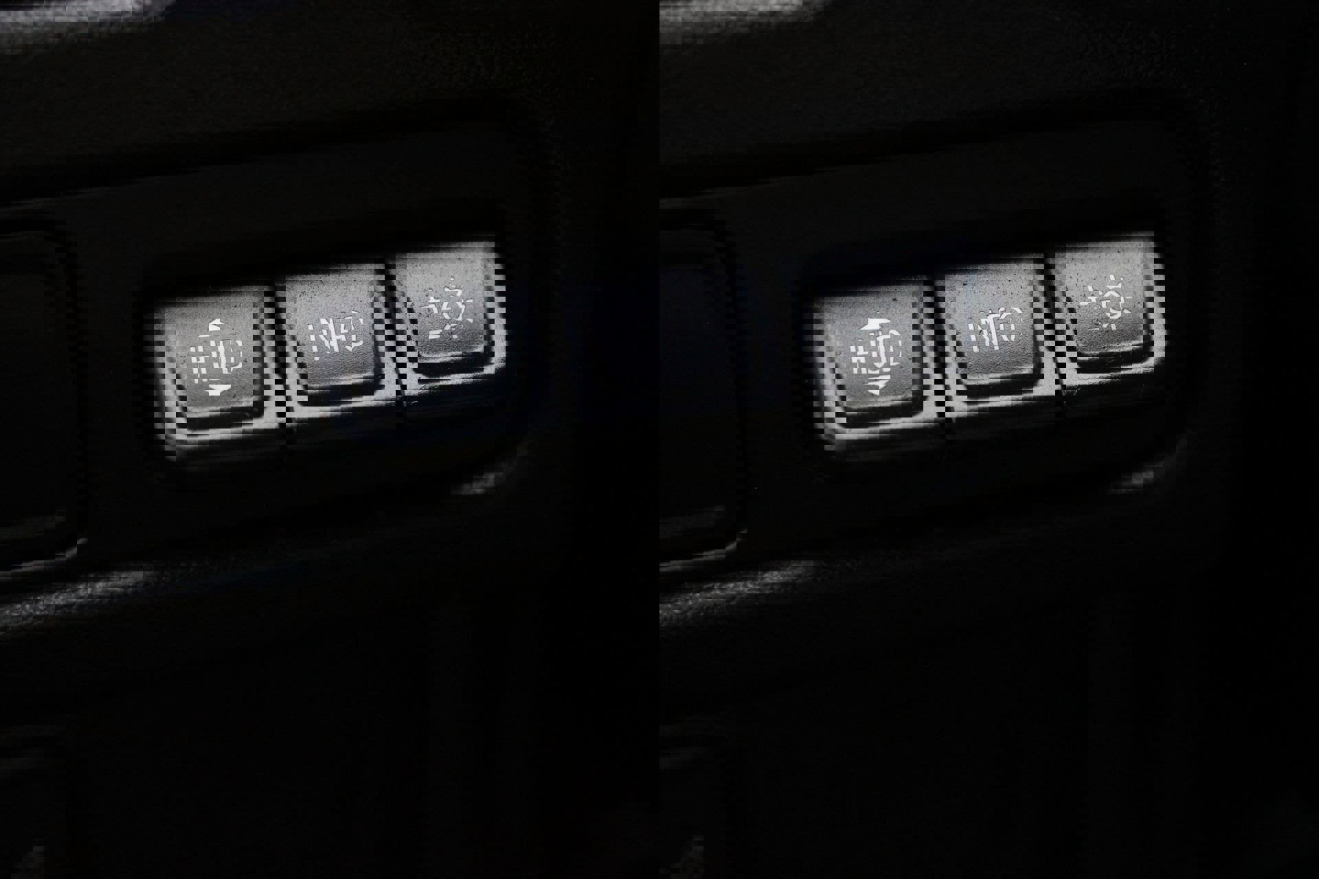 Used 2023 Chevrolet Suburban High Country AWD/4WD image 31