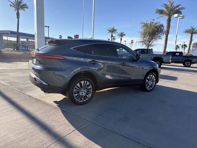 Certified 2024 Toyota Venza XLE image 4