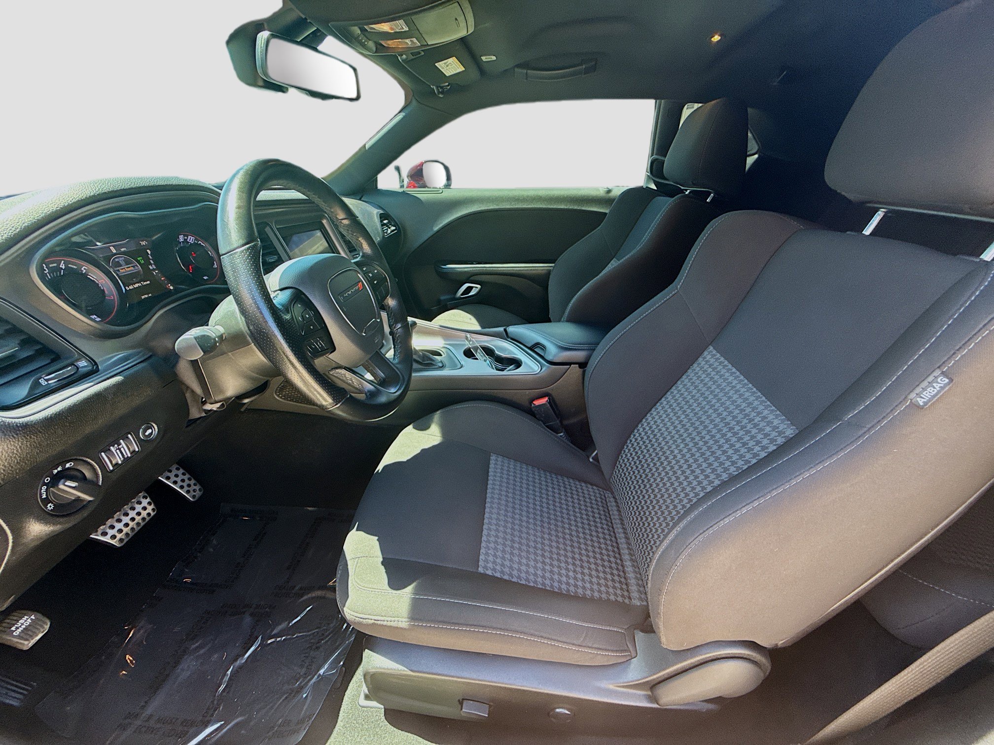 Used 2023 Dodge Challenger R/T w/ Blacktop Package image 18