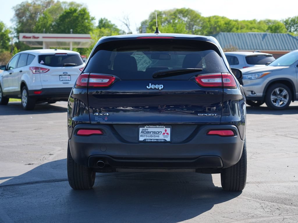 Used 2016 Jeep Cherokee Sport AWD/4WD video 2