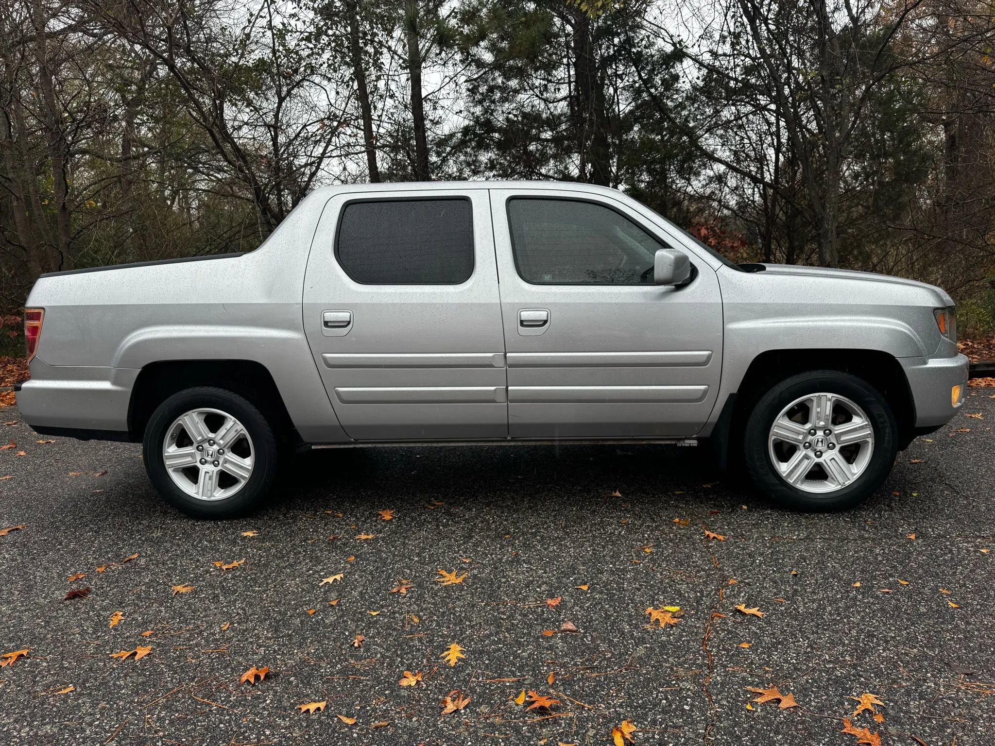 Used 2011 Honda Ridgeline RTL image 3