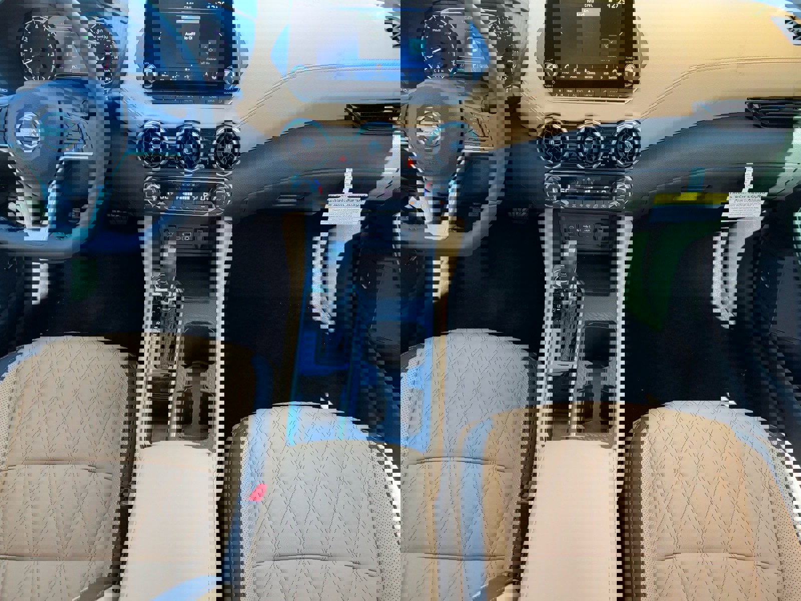 New 2025 Nissan Sentra SV w/ SV Premium Package image 16