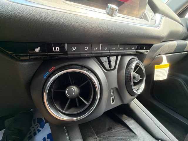New 2026 Chevrolet Blazer LT w/ Convenience Package FWD image 21