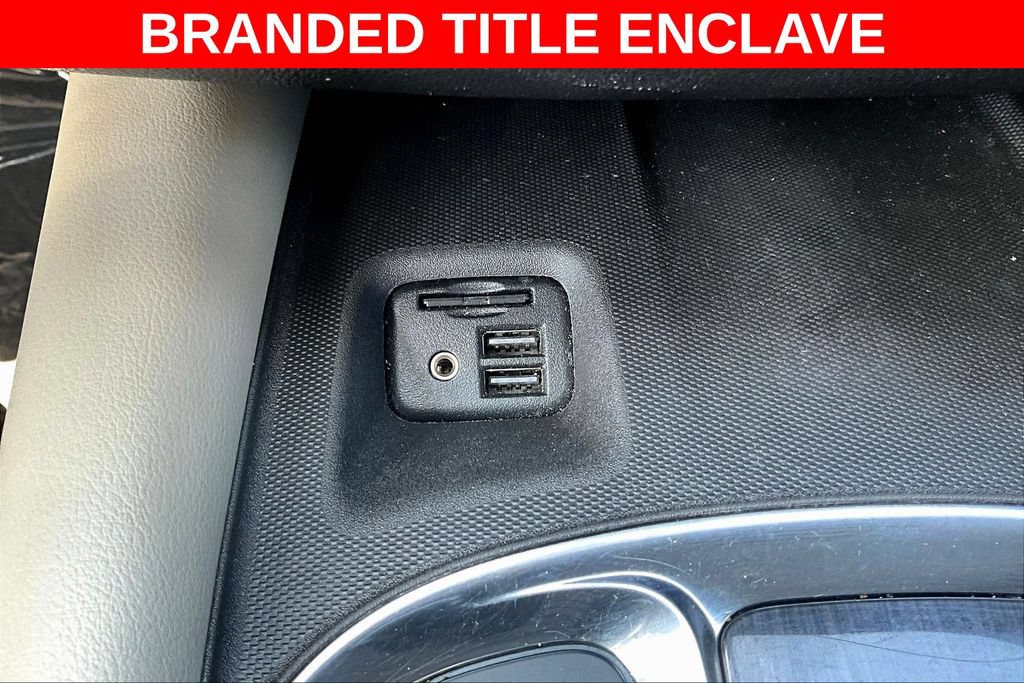 Used 2020 Buick Enclave Essence w/ Sound and Sites Package FWD image 17