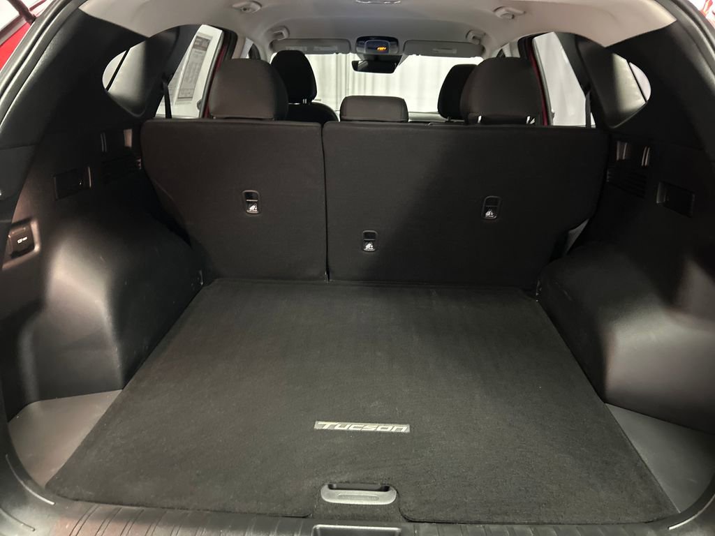 Used 2023 Hyundai Tucson SE image 21
