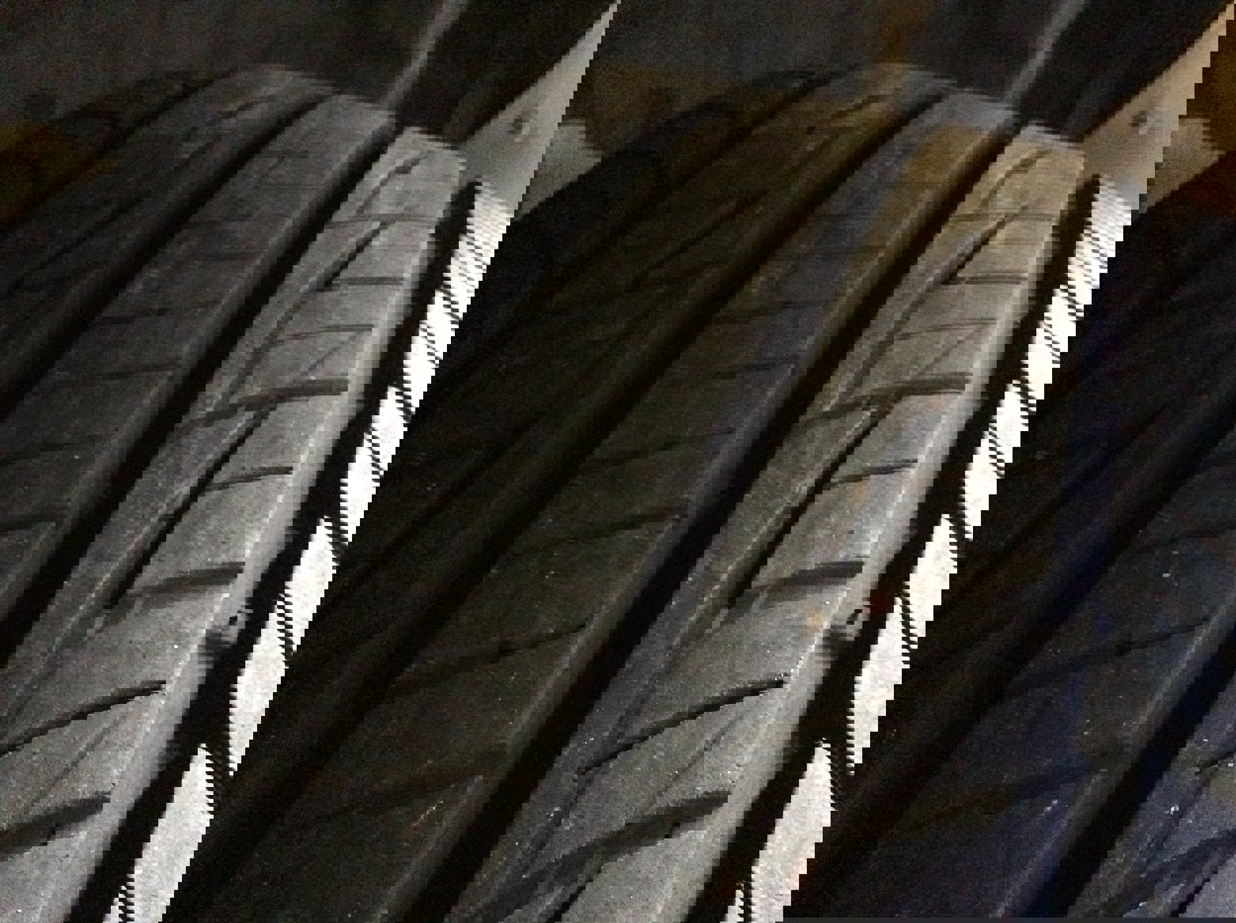 Used 2024 Nissan Pathfinder SL w/ Black Appearance Package image 11