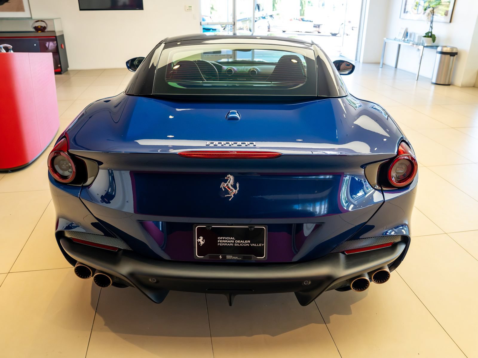 Certified 2023 Ferrari Portofino M RWD image 32