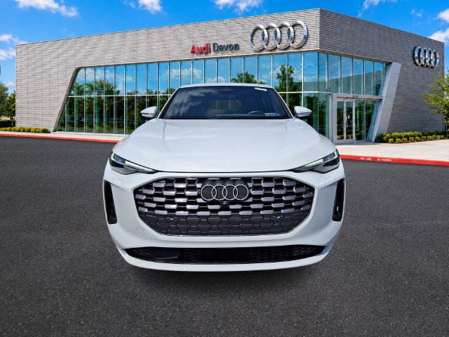 Used 2025 Audi Q5 Premium Plus AWD/4WD image 2