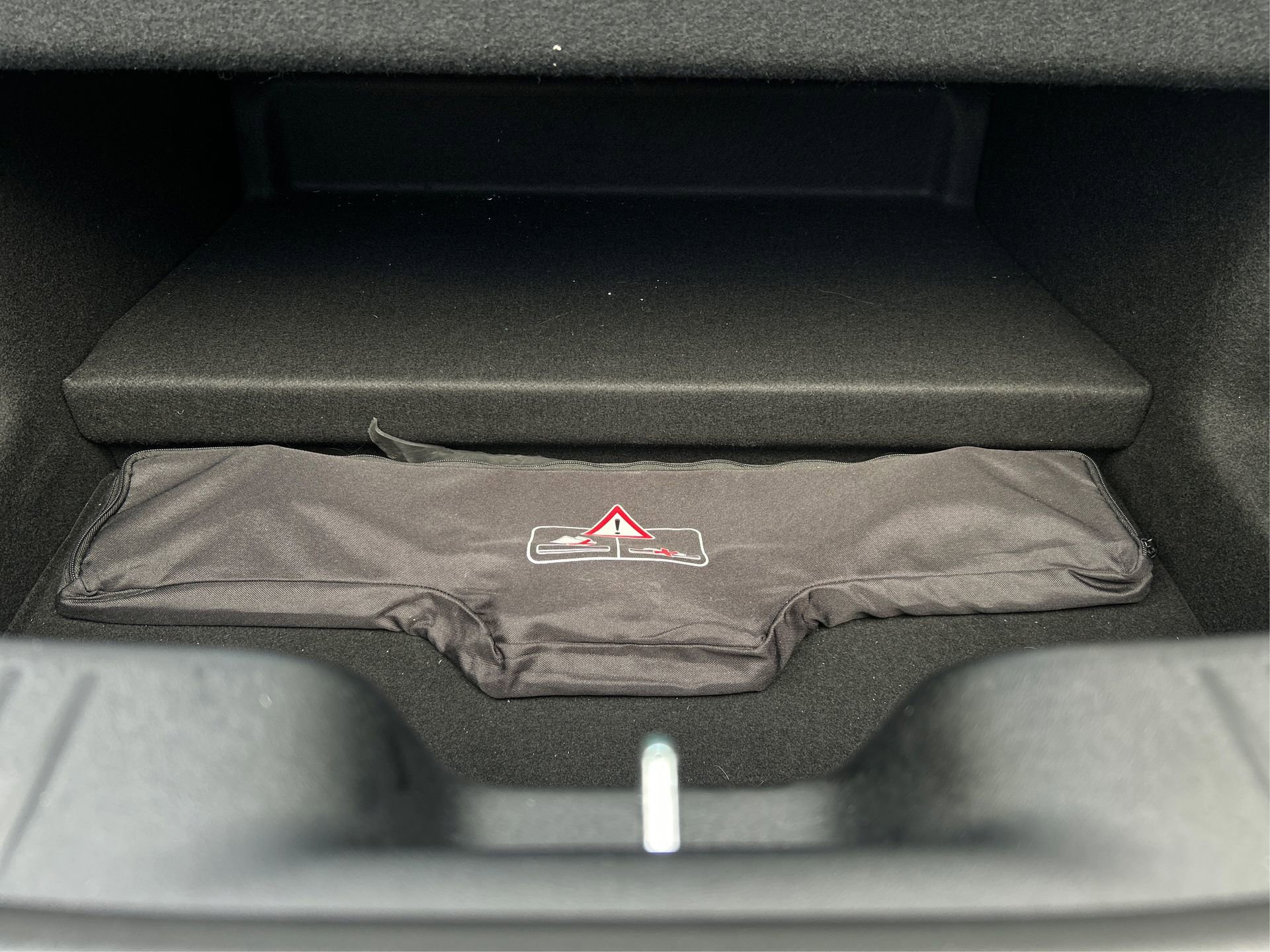 Used 2022 Mercedes-Benz SL 63 AMG 4MATIC image 12