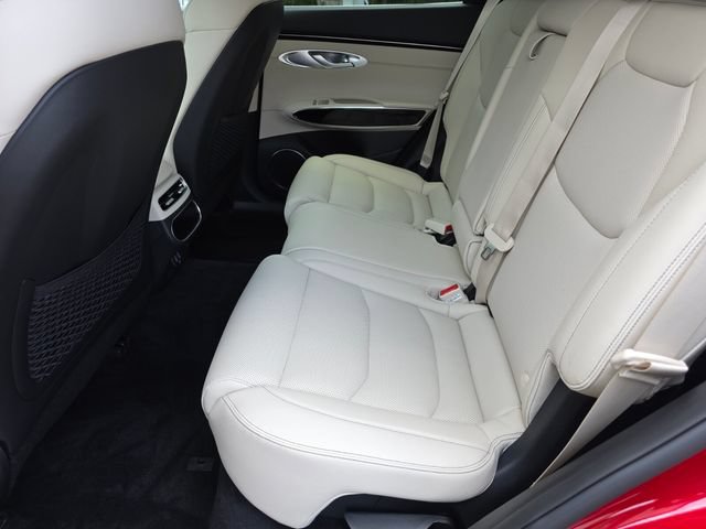 Used 2025 Genesis GV70 2.5T AWD/4WD image 18