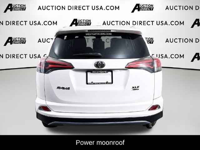 Used 2018 Toyota RAV4 XLE AWD/4WD image 6
