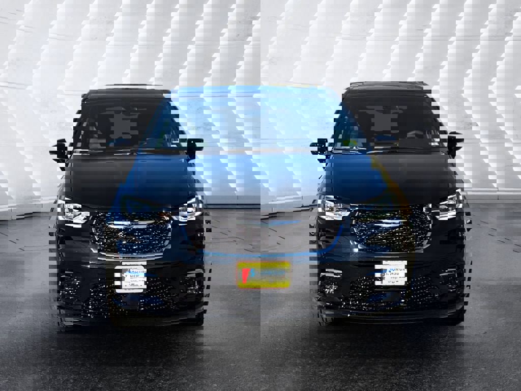 New 2026 Chrysler Pacifica Select image 9