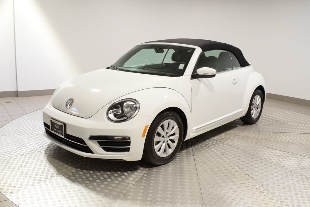 Used 2019 Volkswagen Beetle 2.0T S FWD image 14