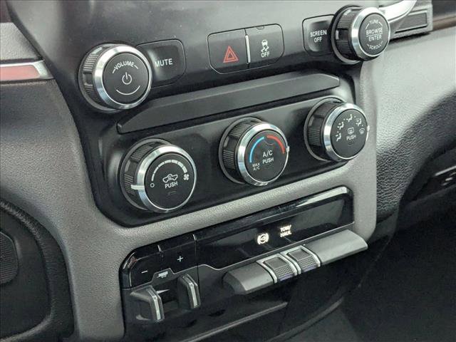 Used 2024 RAM 3500 Big Horn image 15