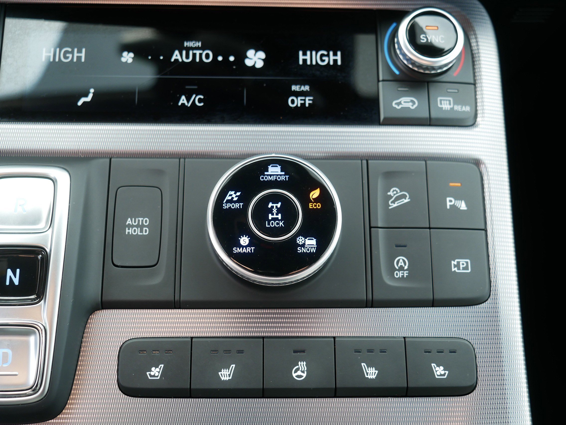 Used 2023 Hyundai Palisade Calligraphy w/ Winter Package AWD/4WD image 32