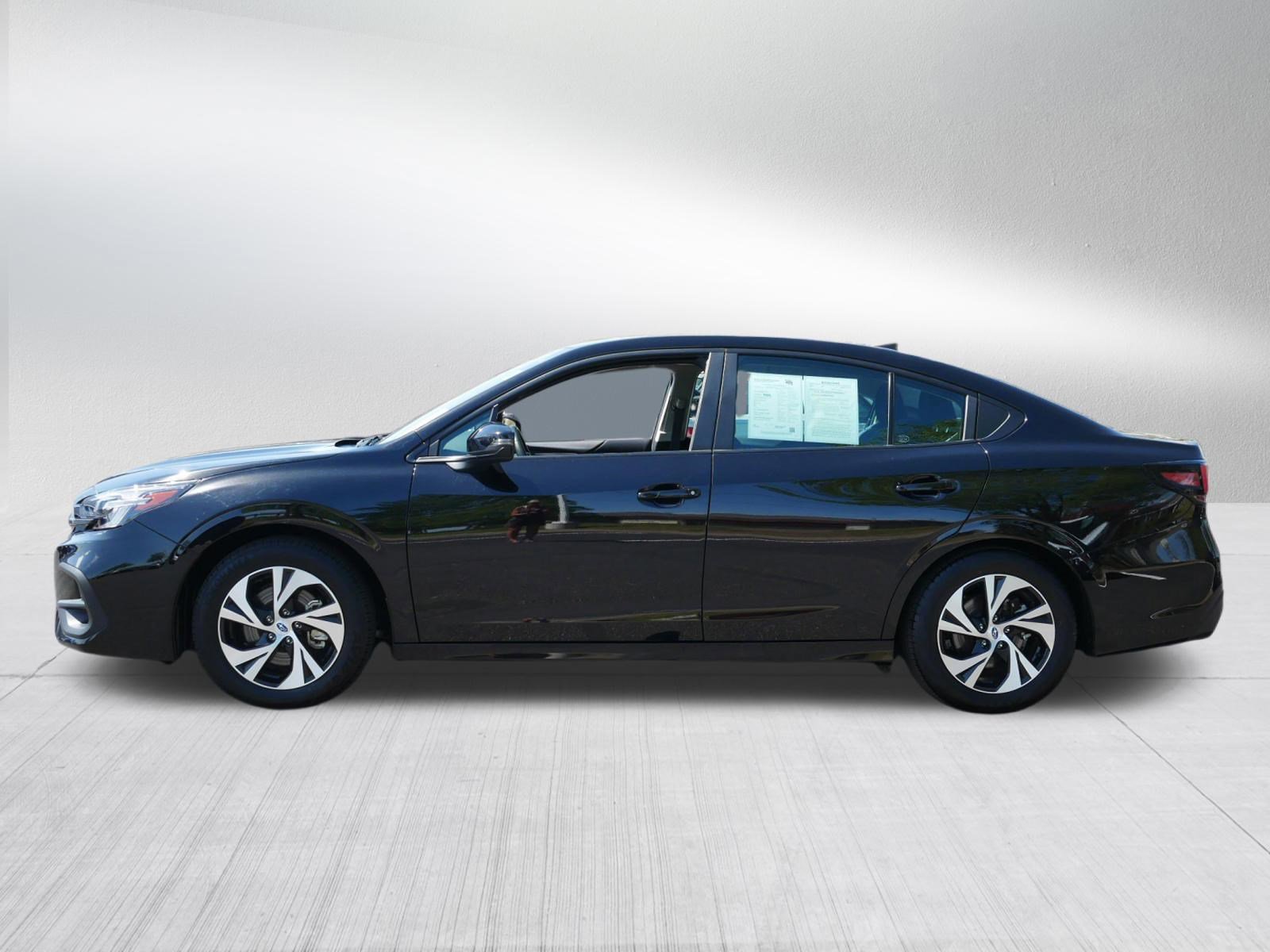 Certified 2025 Subaru Legacy Premium AWD/4WD image 4