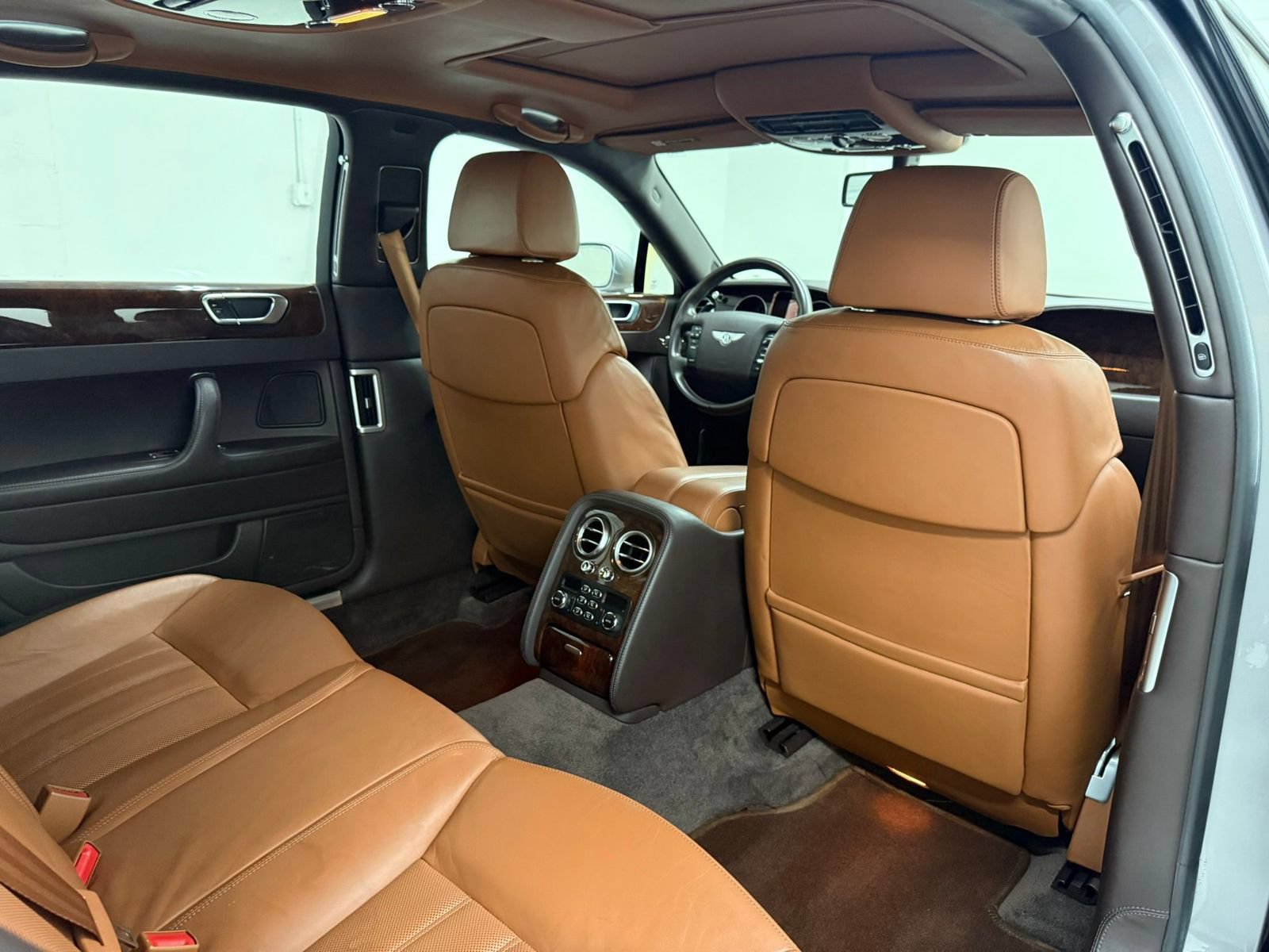 Used 2006 Bentley Flying Spur Flying Spur AWD/4WD image 42