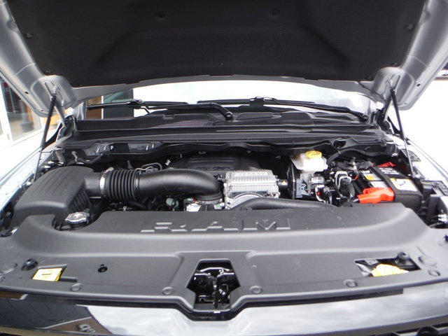 New 2027 RAM 1500 Limited AWD/4WD image 11