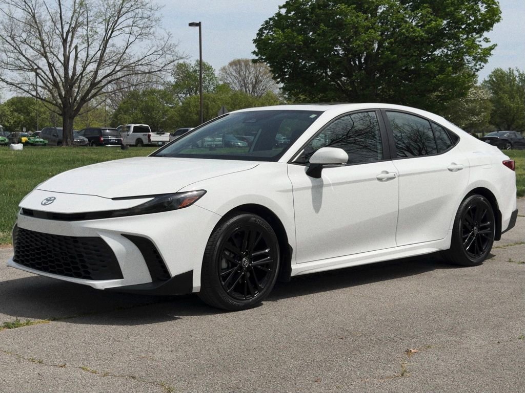 Used 2025 Toyota Camry SE w/ Convenience Package AWD/4WD image 44