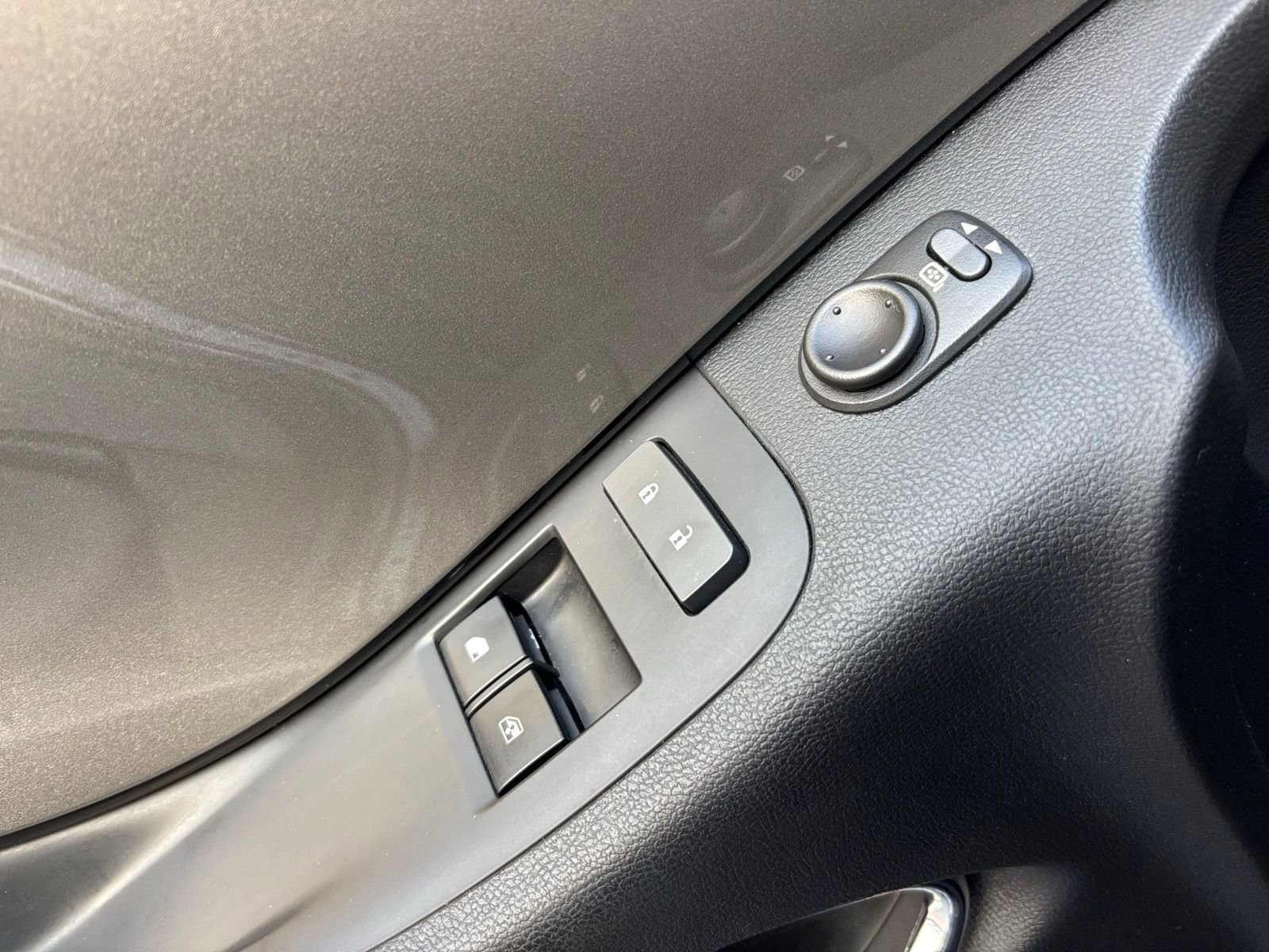 Used 2015 Chevrolet Camaro SS w/ RS Package image 12