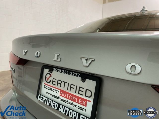 Used 2025 Volvo S60 B5 Core image 79