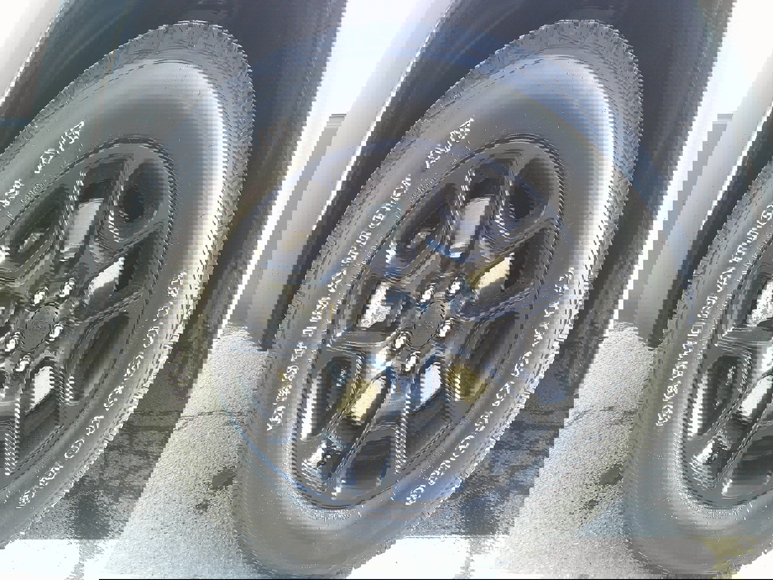 Used 2021 Jeep Cherokee Trailhawk w/ Premium Leather Package image 14