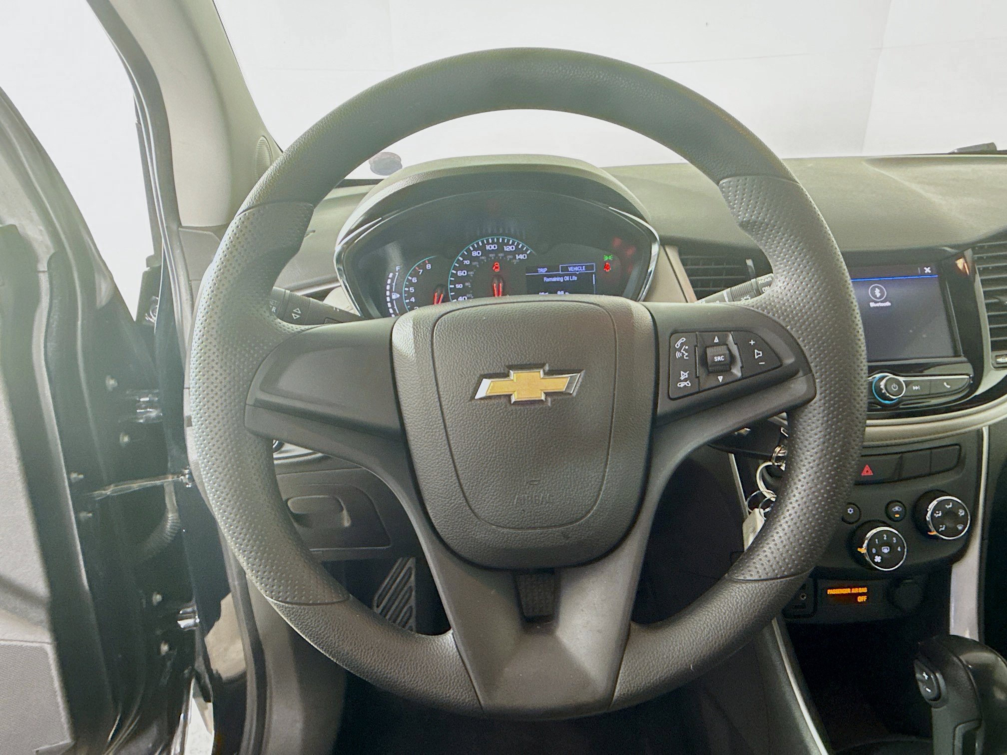 Used 2020 Chevrolet Trax LS image 11