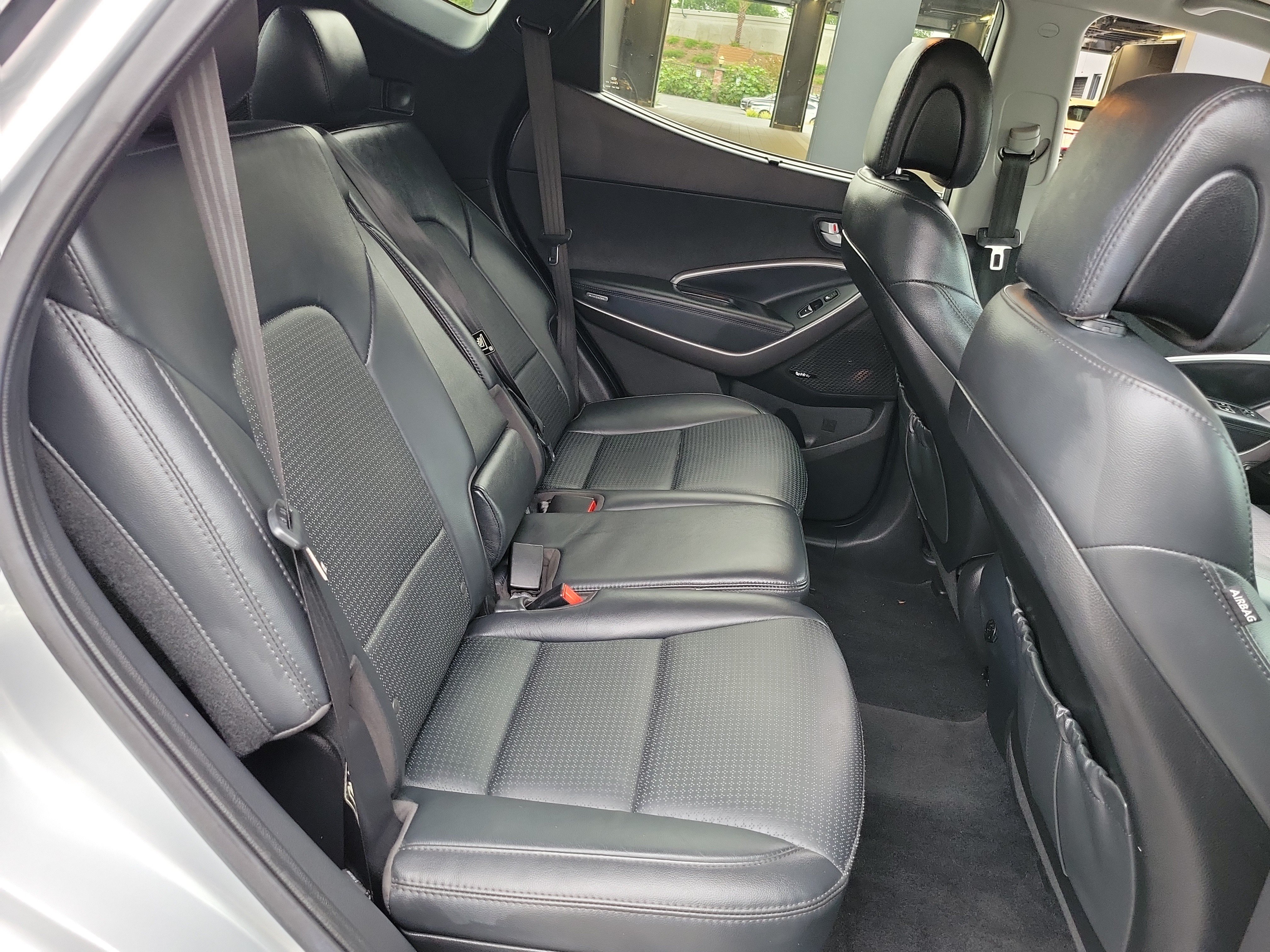 Used 2015 Hyundai Santa Fe Sport 2.0T w/ Option Group 05 FWD image 23