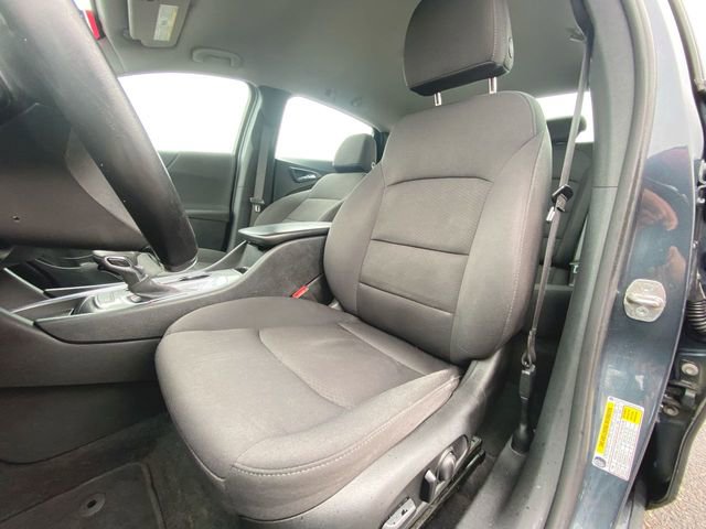 Used 2021 Chevrolet Malibu RS image 18