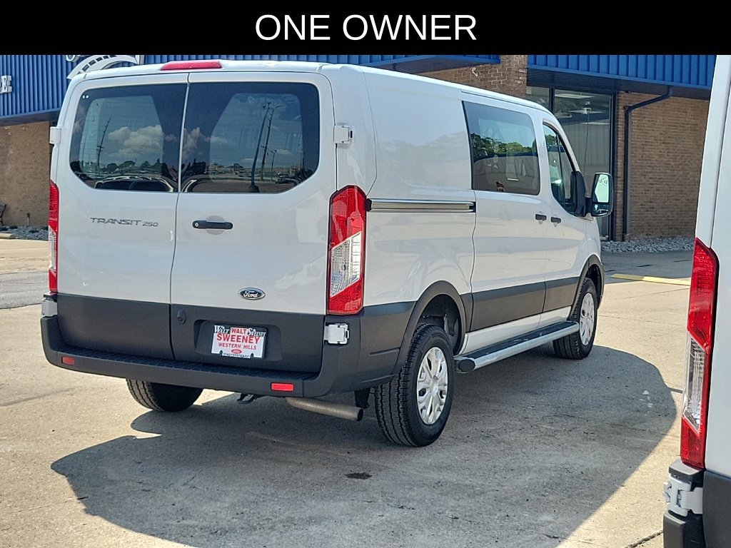 Used 2025 Ford Transit 250 Low Roof w/ Exterior Upgrade Package RWD image 4