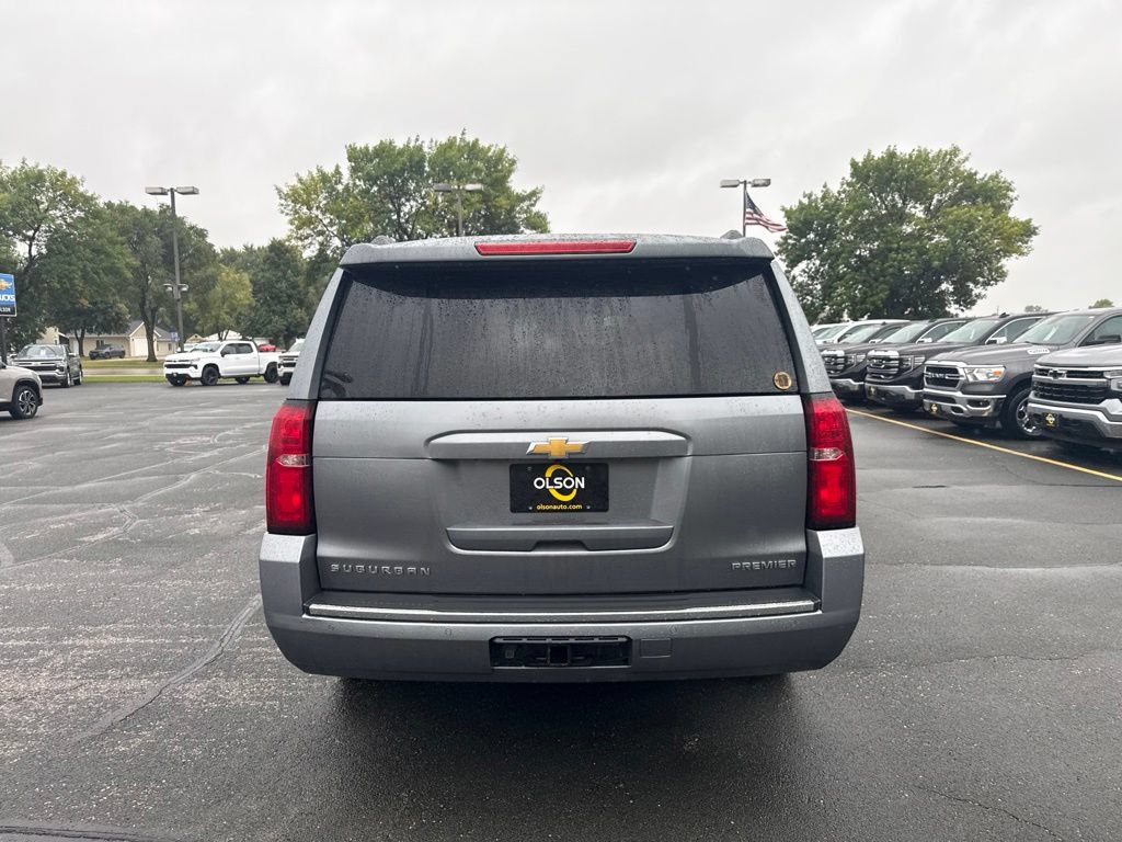 Used 2020 Chevrolet Suburban Premier AWD/4WD image 6