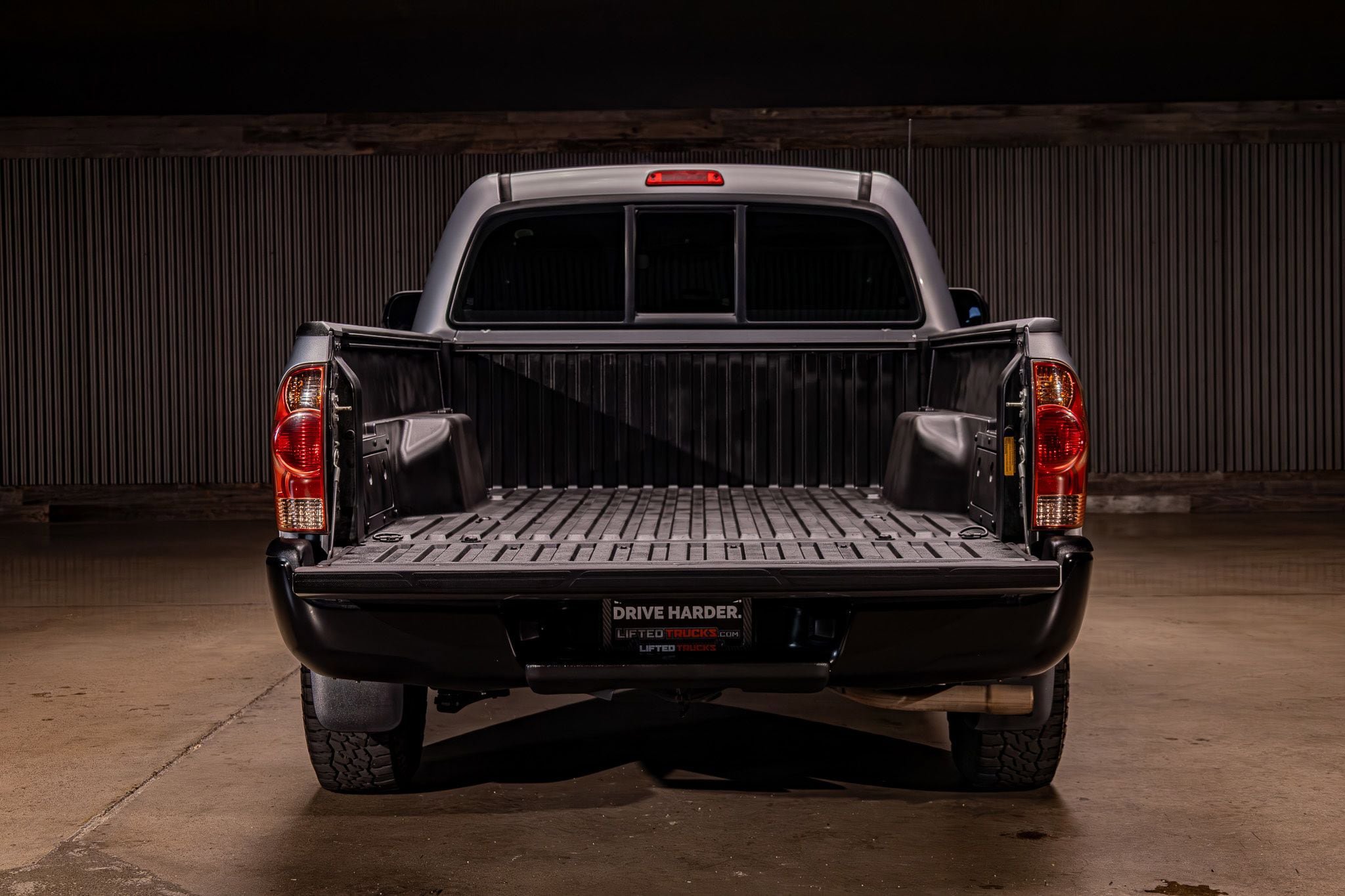 Used 2014 Toyota Tacoma 2WD Regular Cab image 8