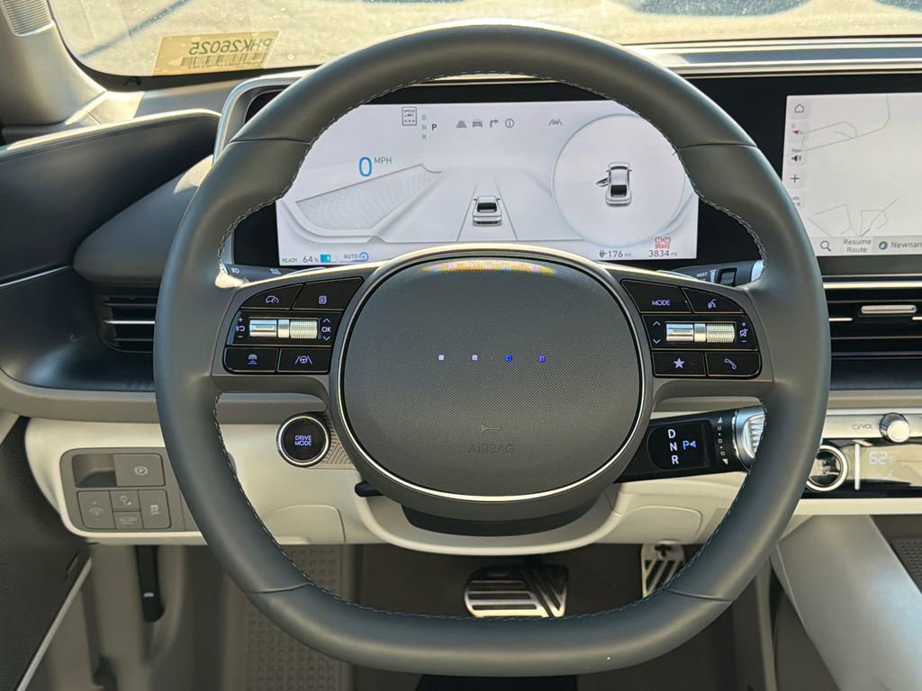 Used 2025 Hyundai Ioniq 6 Limited image 24