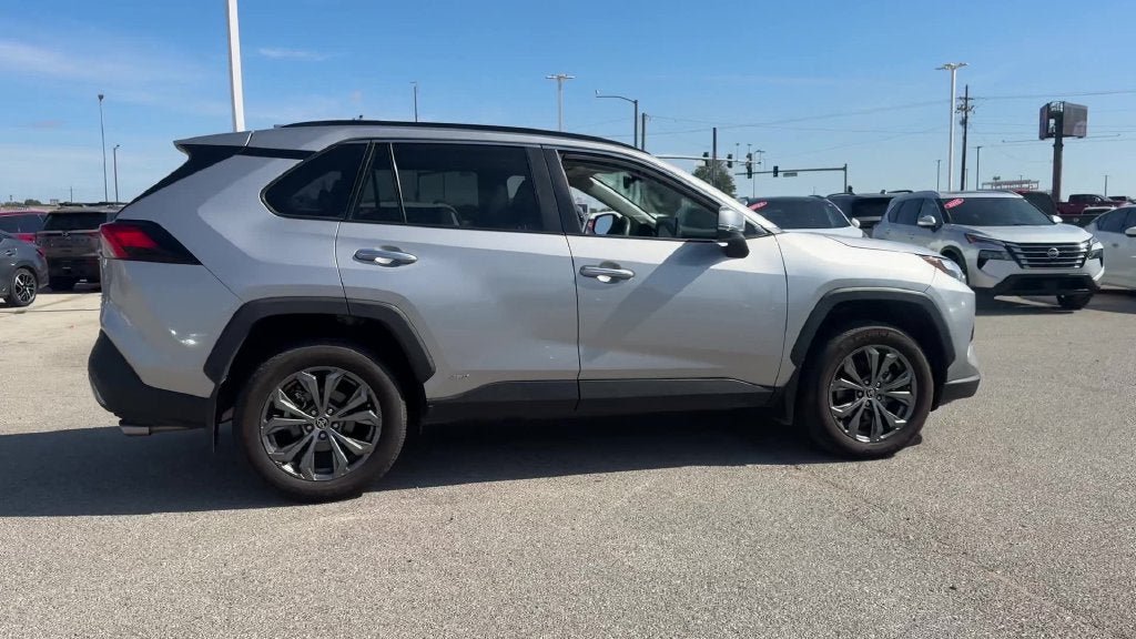 Used 2024 Toyota RAV4 Limited AWD/4WD image 27