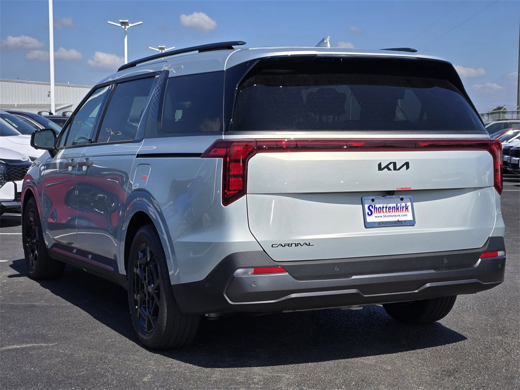New 2026 Kia Carnival SX image 3
