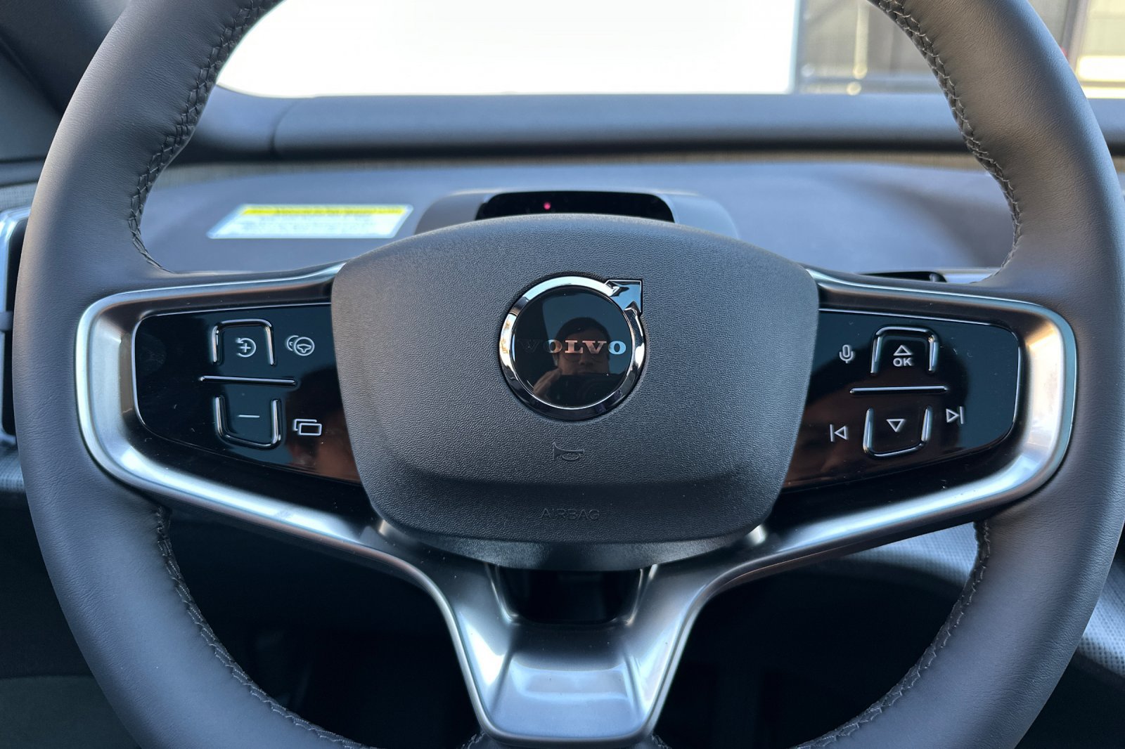 New 2026 Volvo EX30 Plus w/ Climate Package AWD/4WD image 19
