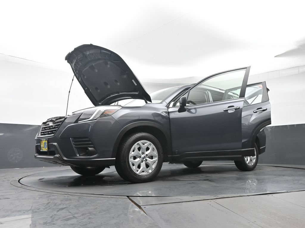 Used 2023 Subaru Forester AWD/4WD image 38